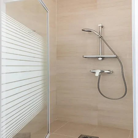 Apartment In Slatine By Adriatic Beach, Cleaning Included Trogir