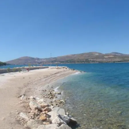 Apartment In Slatine By Adriatic Beach, Cleaning Included * Trogir